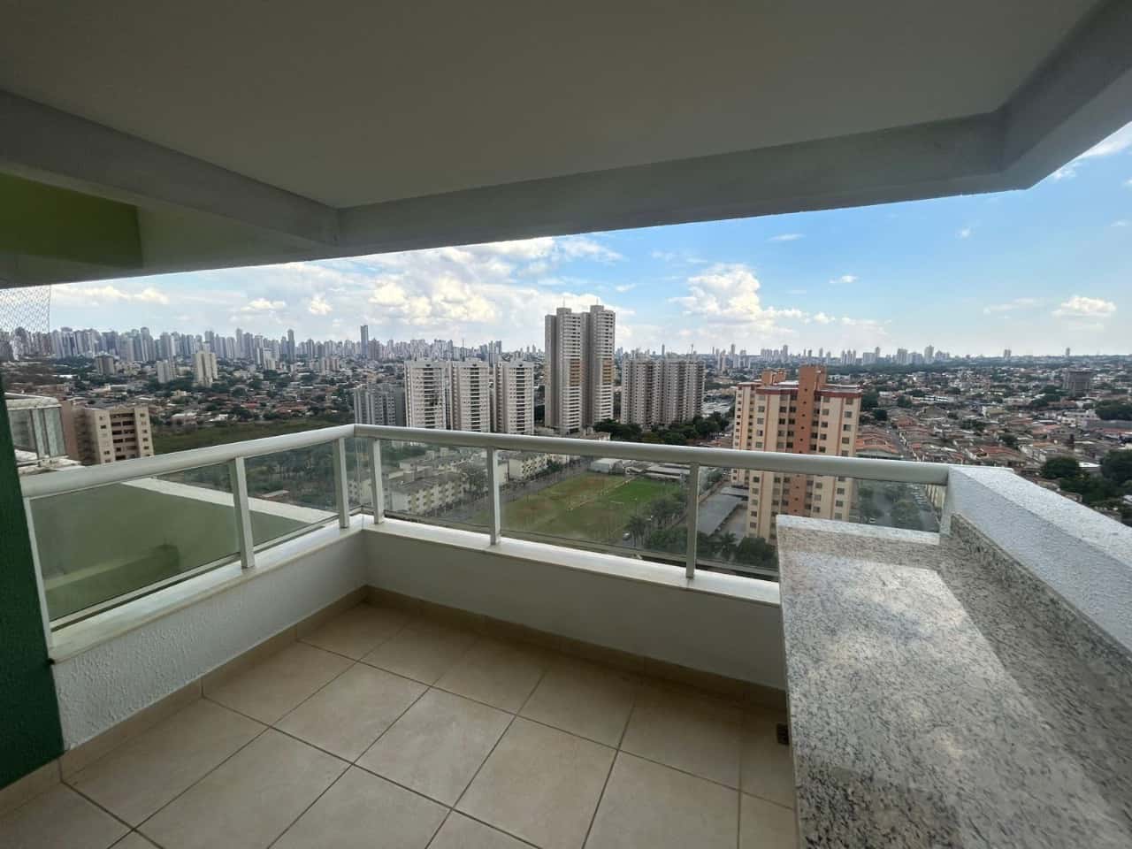 Apartamento 2 quartos 1 suite 1 vaga de 65 m² nascente com varanda  Vila alpes  - Goiânia/GO