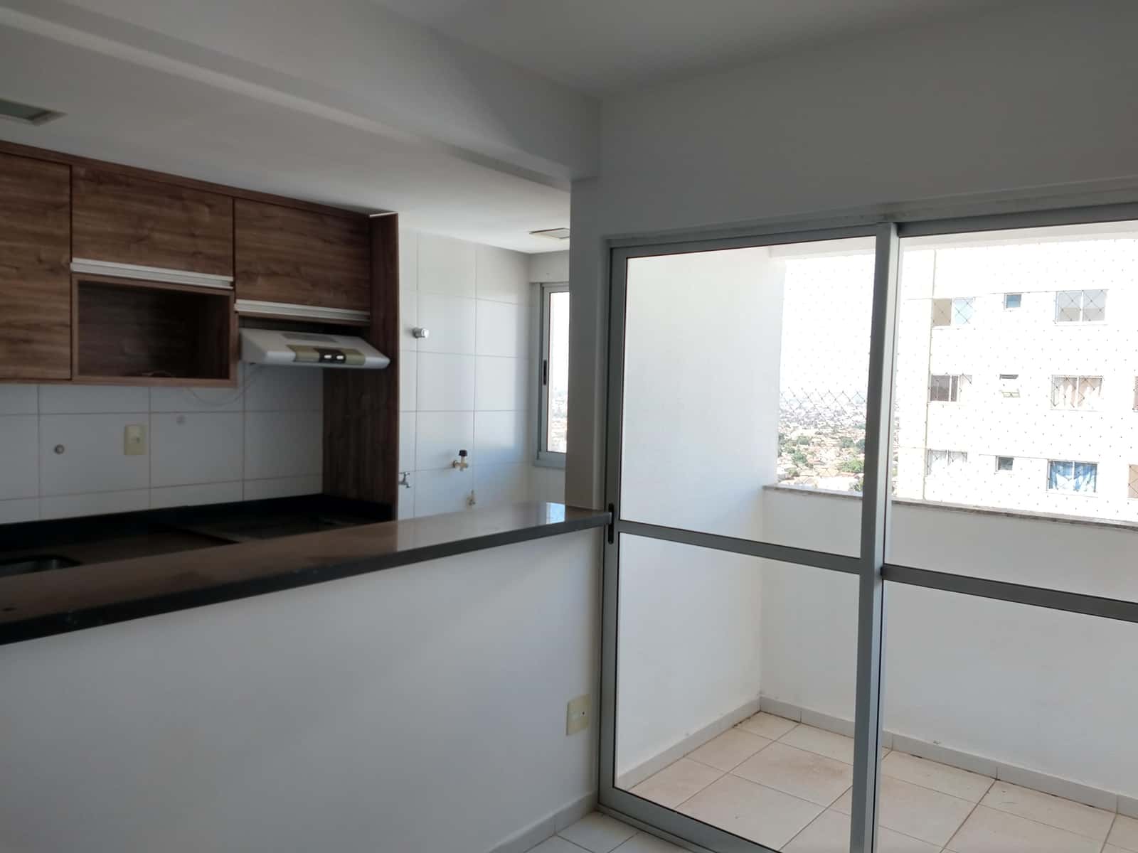 Apartamento 2 quartosQts sendo 1 suíteSuíte, com 1 vaga vaga de garagem, disponível para à venda no