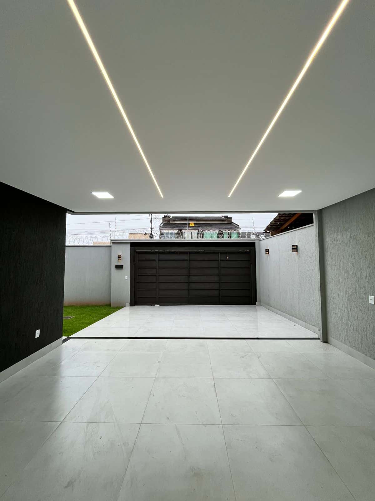 casa 3 quartos sendo  2 suites 3 marias 150 mts lote 240