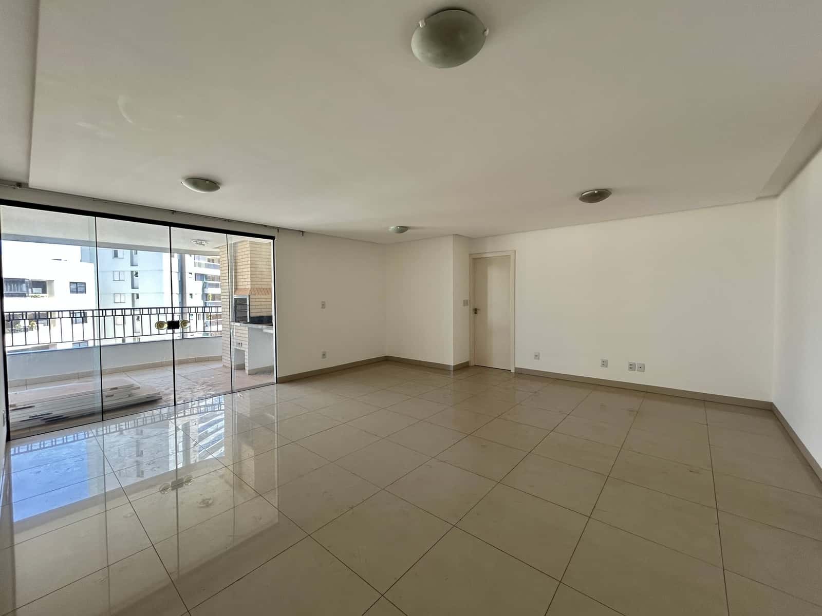Apartamento de Alto Padrão 4 Suítes Plenas - Goiânia