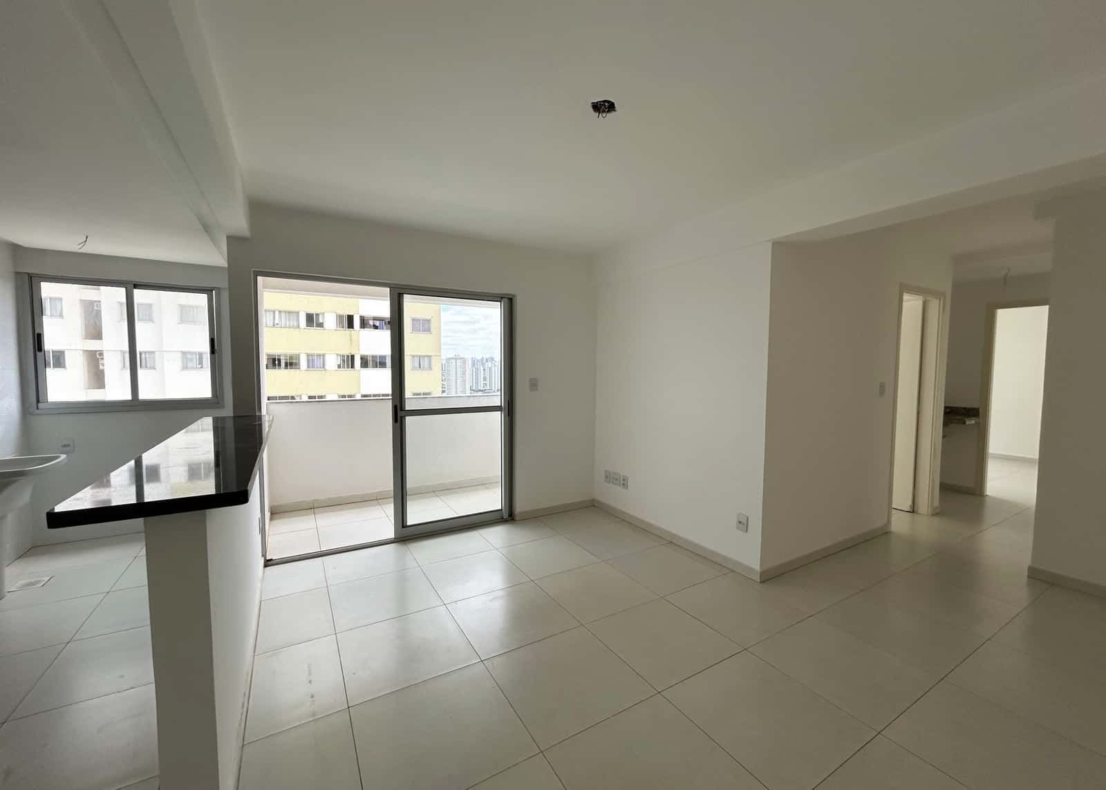 Apartamento com 3 Quartos à Venda na Vila Rosa, Goiânia – 73,86 m², Suíte e Lazer de Clube
