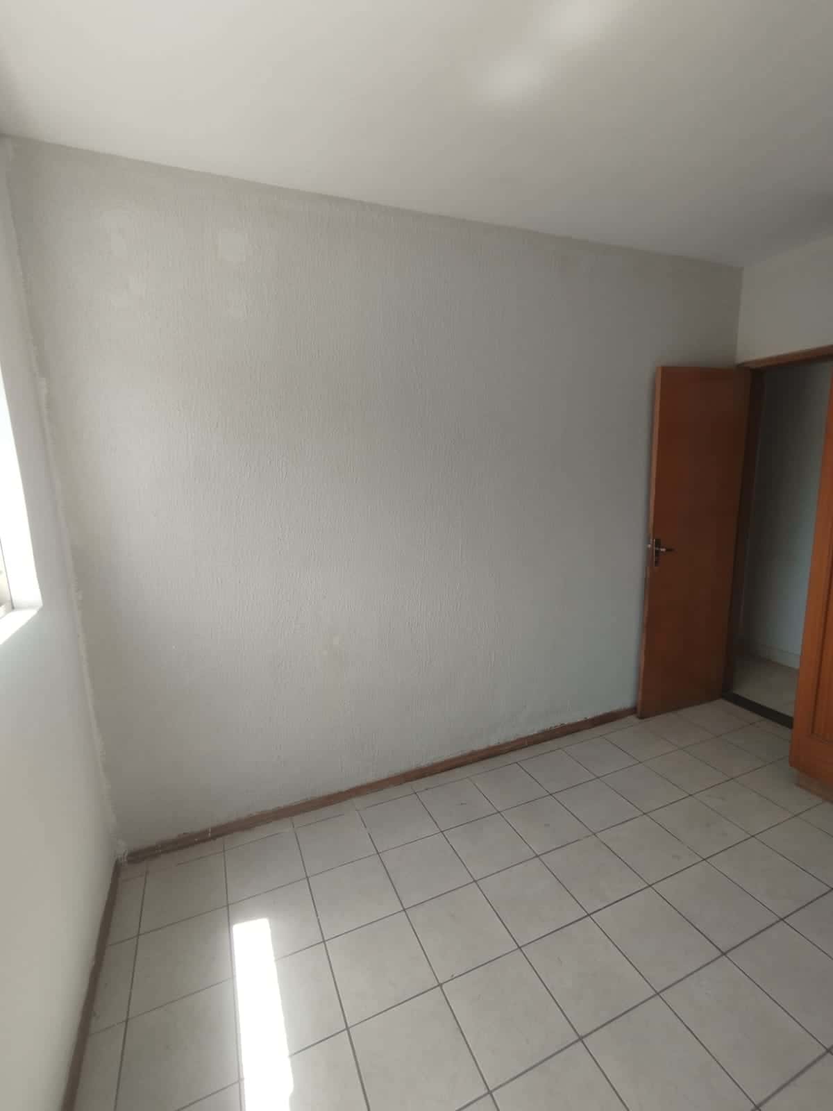 Apartamento à venda no Edifício Residencial Seville – Jardim América, Goiânia