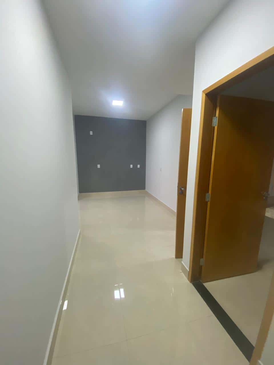 Sobrado 3 quartos à Venda - Setor Recanto do Bosque em Goiânia