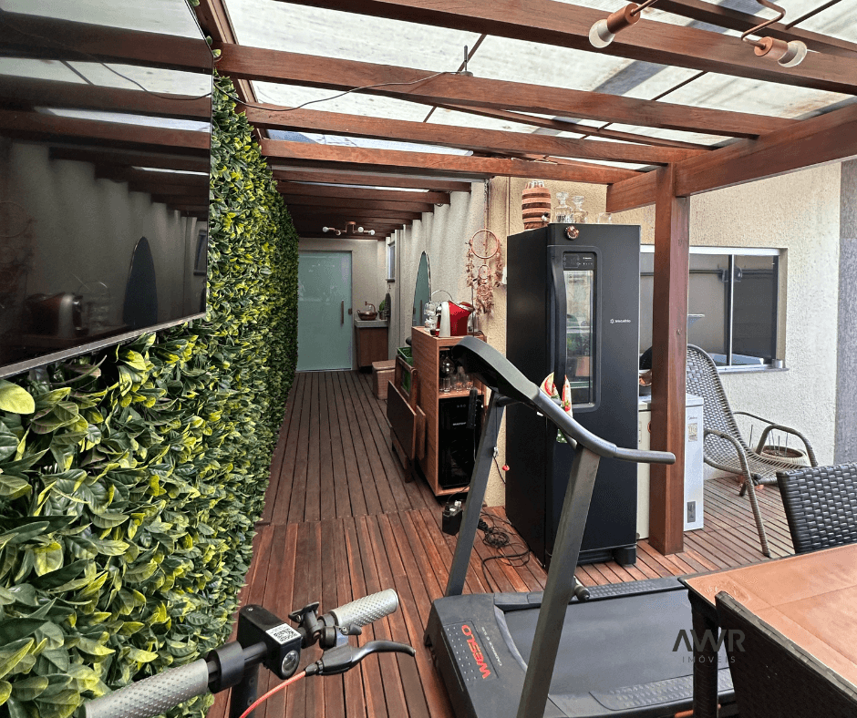 Casa com piscina à venda em Aparecida de Goiânia – 3 quartos, área gourmet e ótima localização