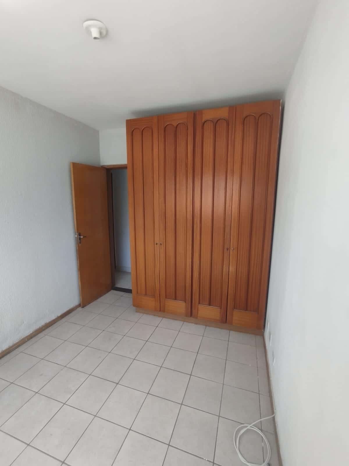 Apartamento à venda no Edifício Residencial Seville – Jardim América, Goiânia