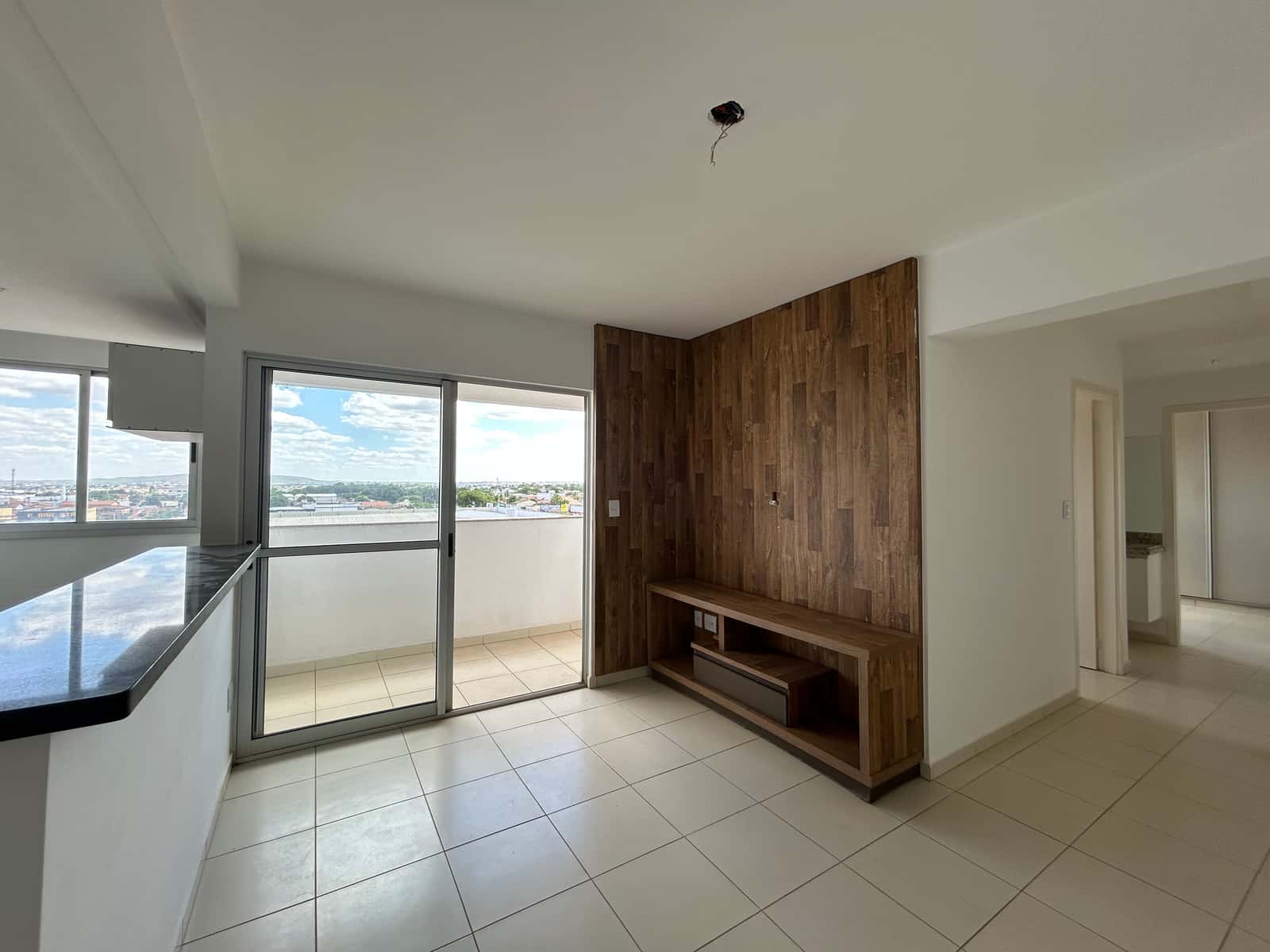 Apartamento com 3 Quartos à Venda na Vila Rosa, Goiânia, Suíte e Lazer de Clube