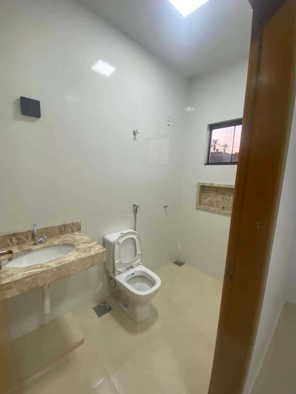 Sobrado 3 quartos à Venda - Setor Recanto do Bosque em Goiânia