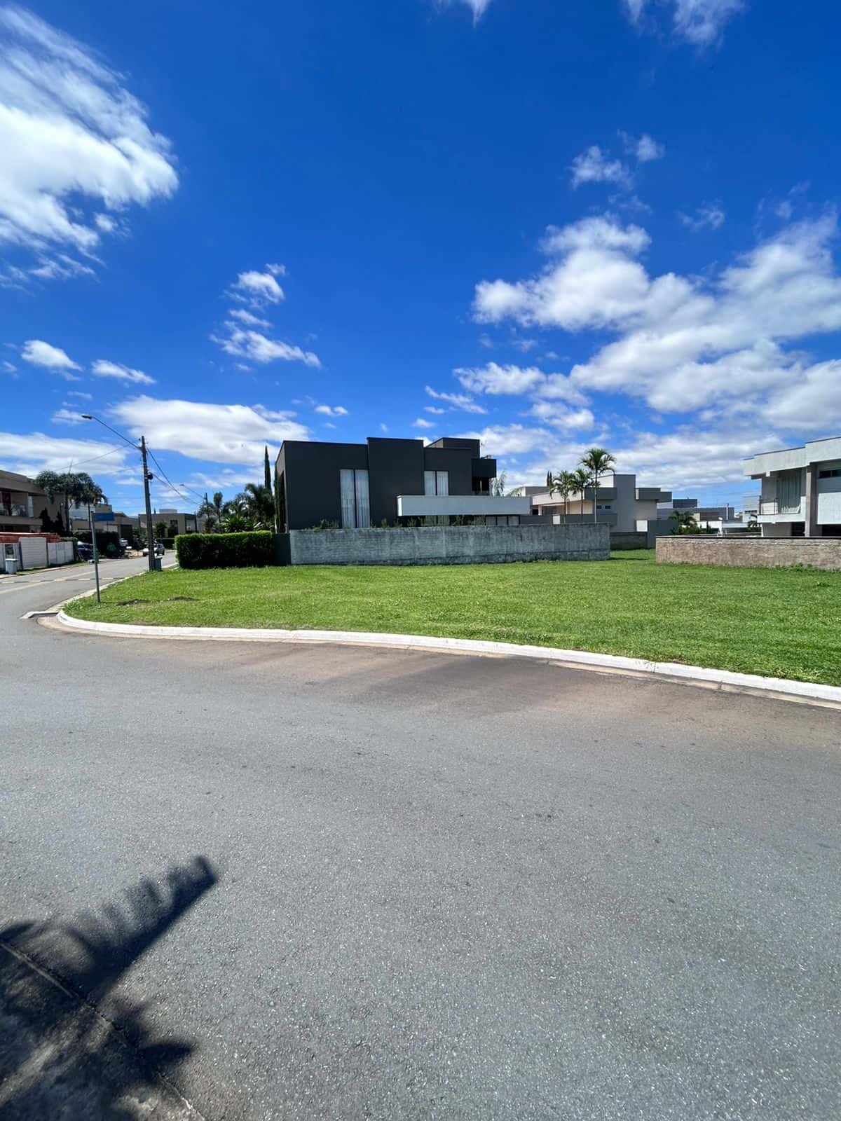 Lote de Esquina – 617,70 m² | Jardins Lisboa – Goiânia