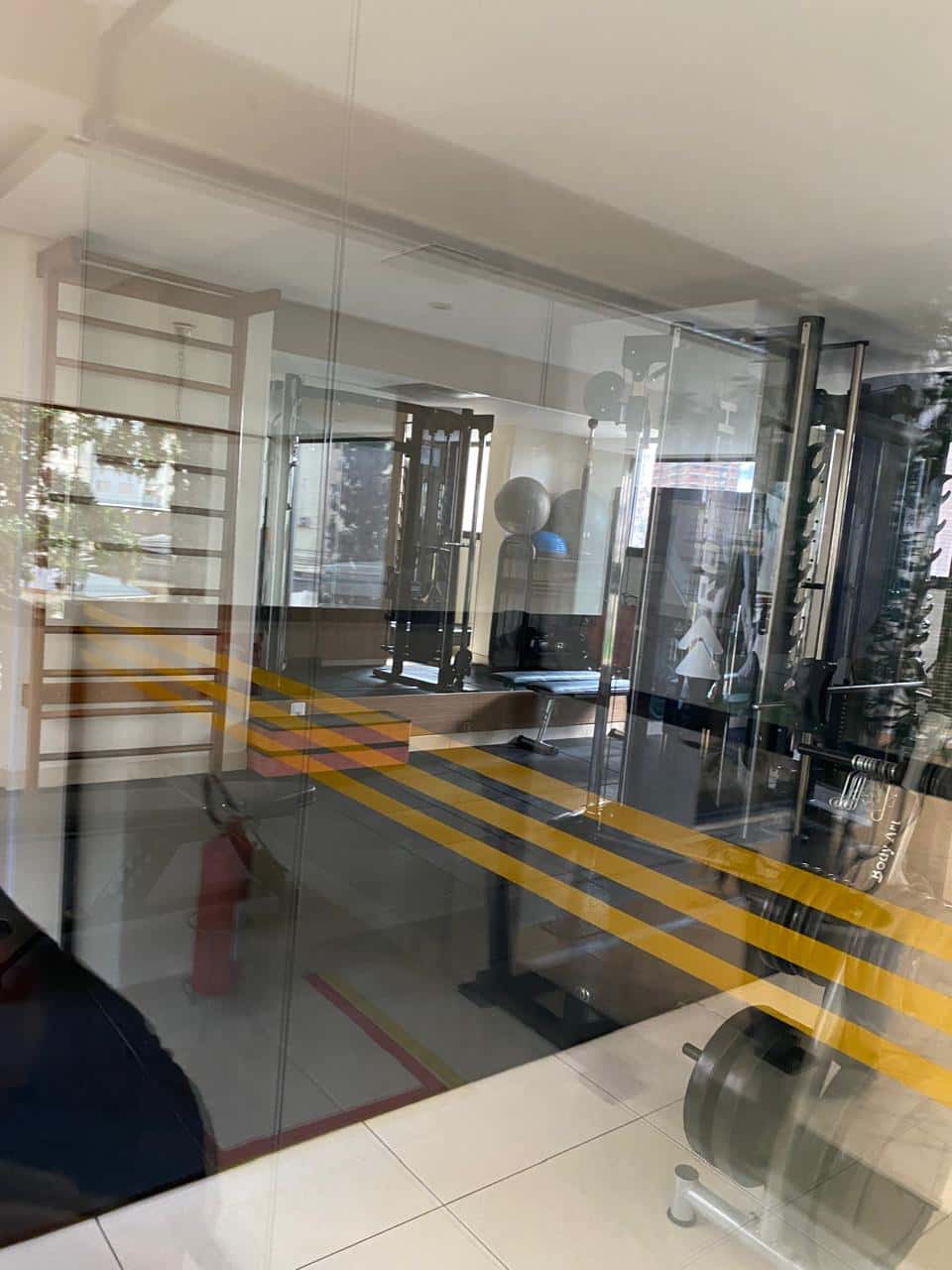 LOURENZOPARK REPLETO EM ARMARIOS E MOBILIA FIXAS