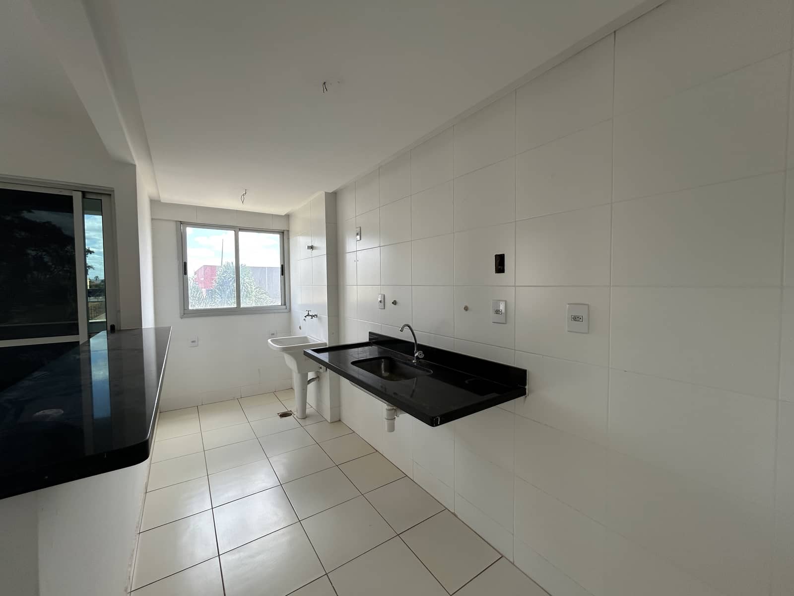 Apartamento com 3 Quartos à Venda na Vila Rosa, Goiânia – 73,86 m², Suíte e Lazer de Clube