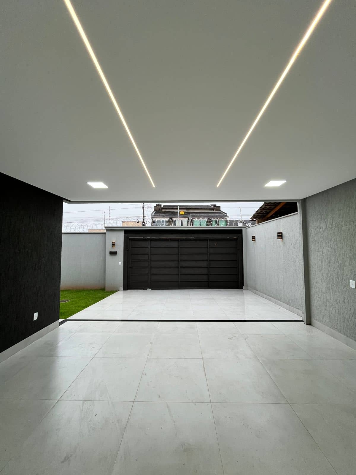 casa 3 quartos sendo  2 suites 3 marias 150 mts lote 240