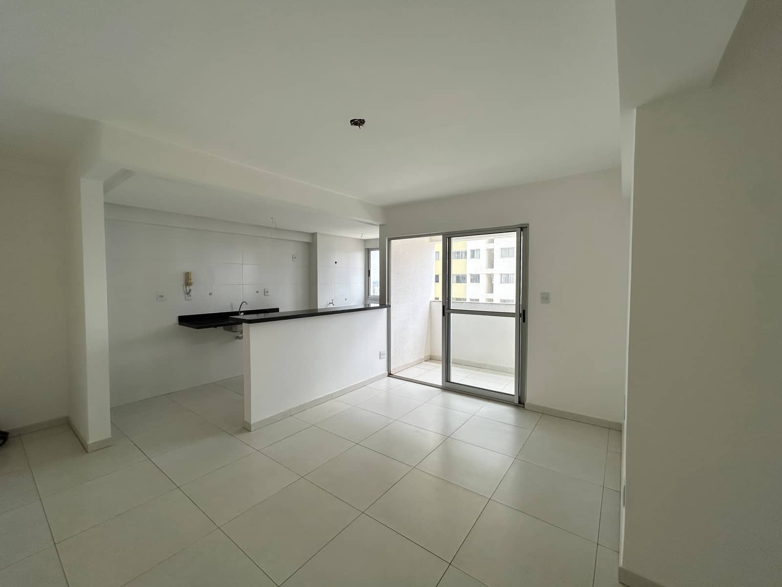 Apartamento com 3 Quartos à Venda na Vila Rosa, Goiânia – 73,86 m², Suíte e Lazer de Clube