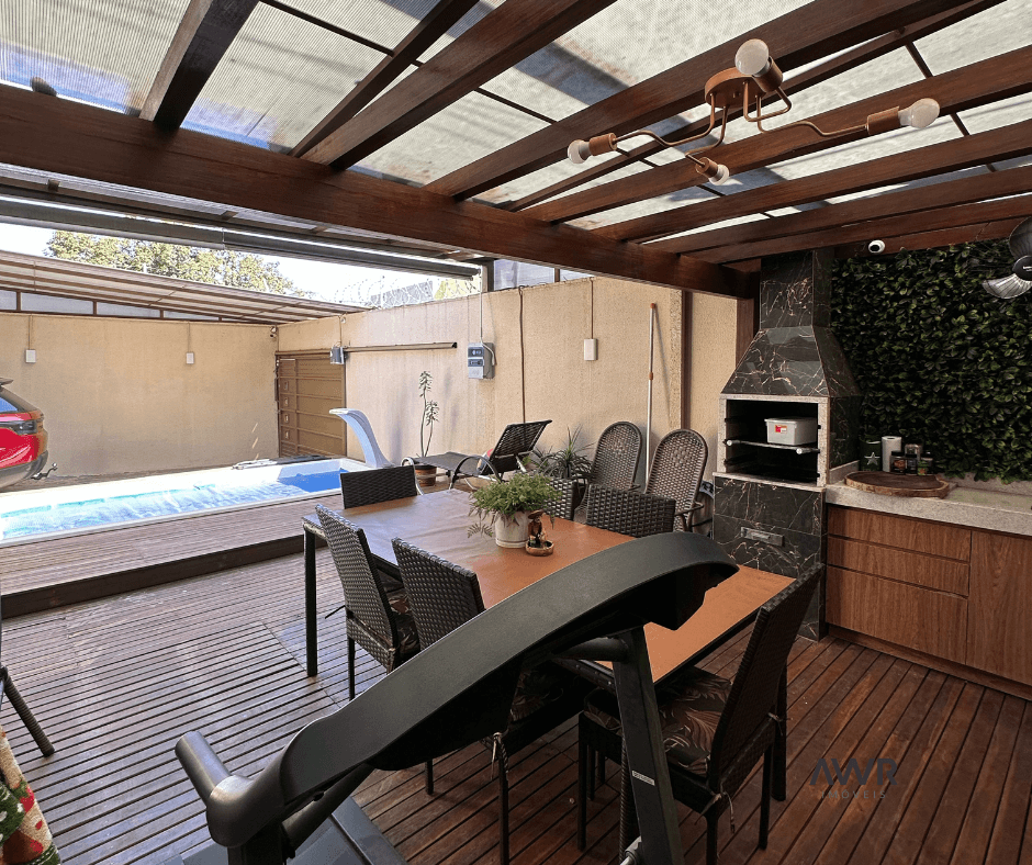Casa com piscina à venda em Aparecida de Goiânia – 3 quartos, área gourmet e ótima localização