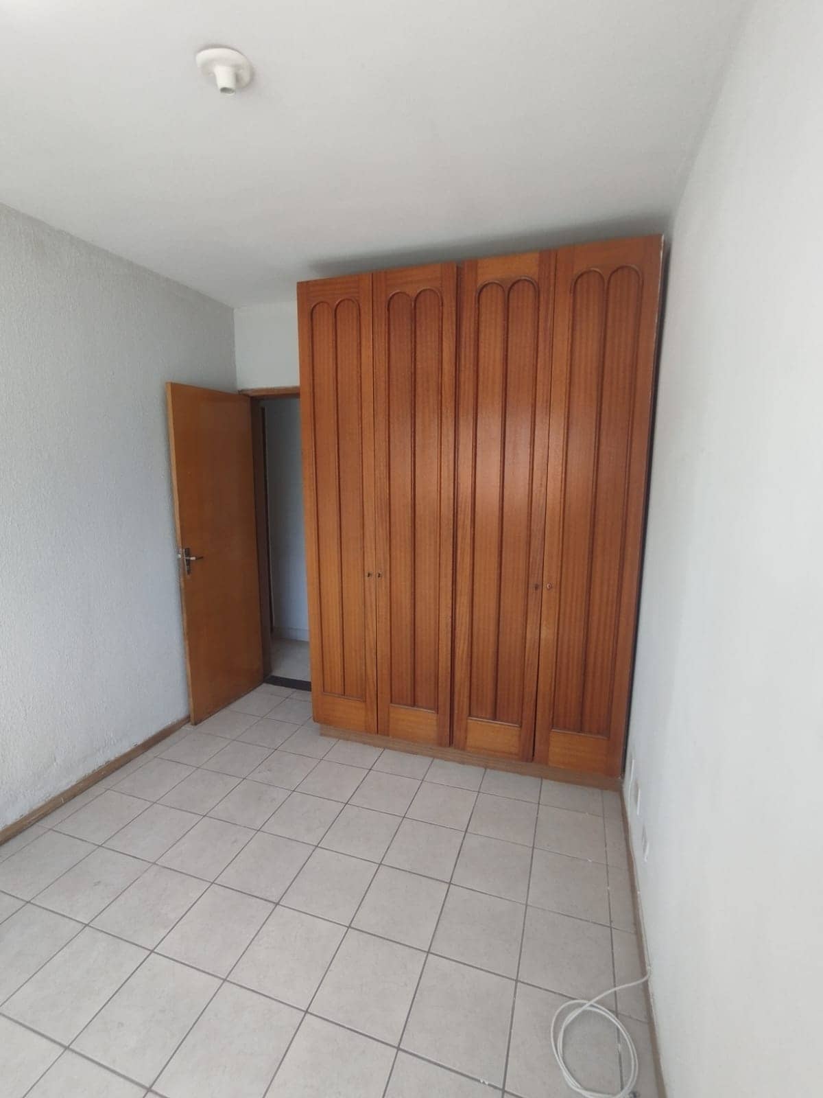Apartamento à venda no Edifício Residencial Seville – Jardim América, Goiânia