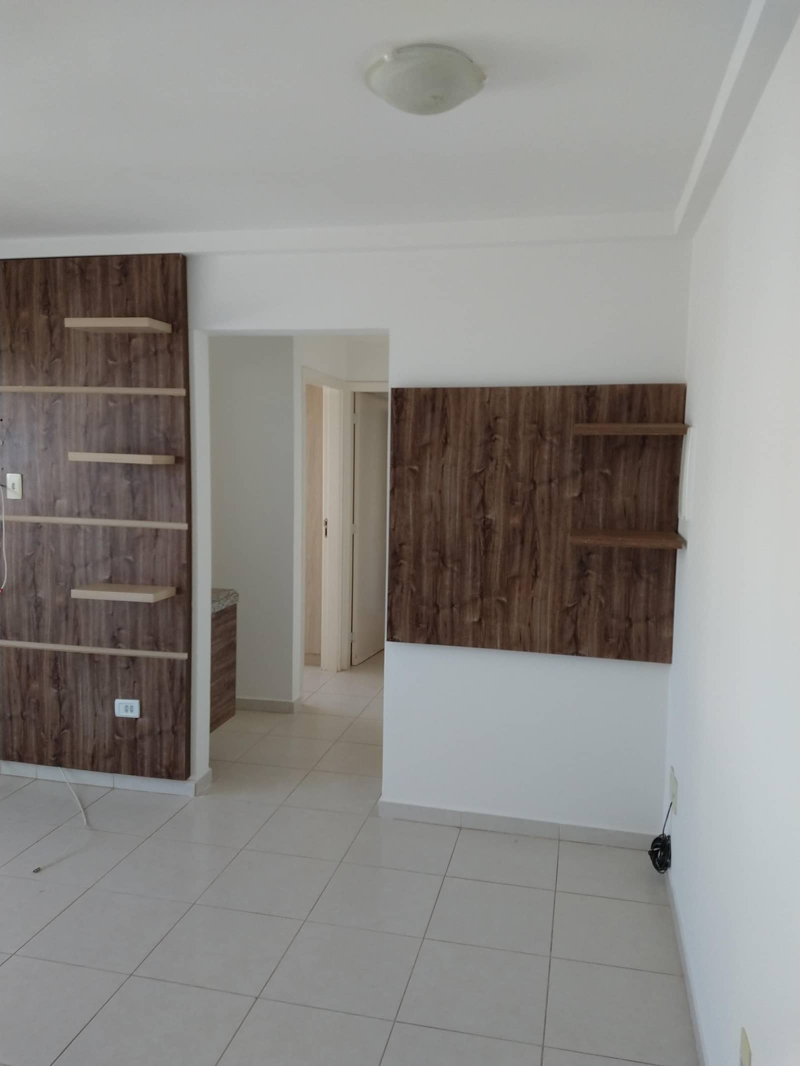Apartamento 2 quartosQts sendo 1 suíteSuíte, com 1 vaga vaga de garagem, disponível para à venda no