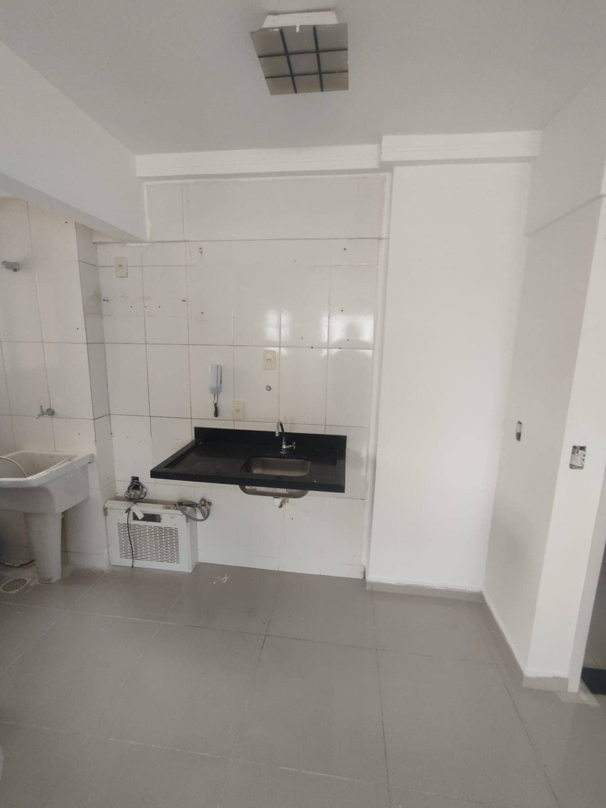 Apartamento de 2 Quartos com Suíte à Venda no Brisas Di Lourenzzo – 57 m², Andar Alto com Vista Livre em Goiânia
