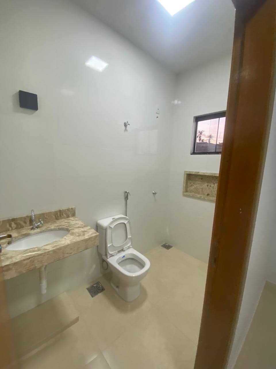 Sobrado 3 quartos à Venda - Setor Recanto do Bosque em Goiânia