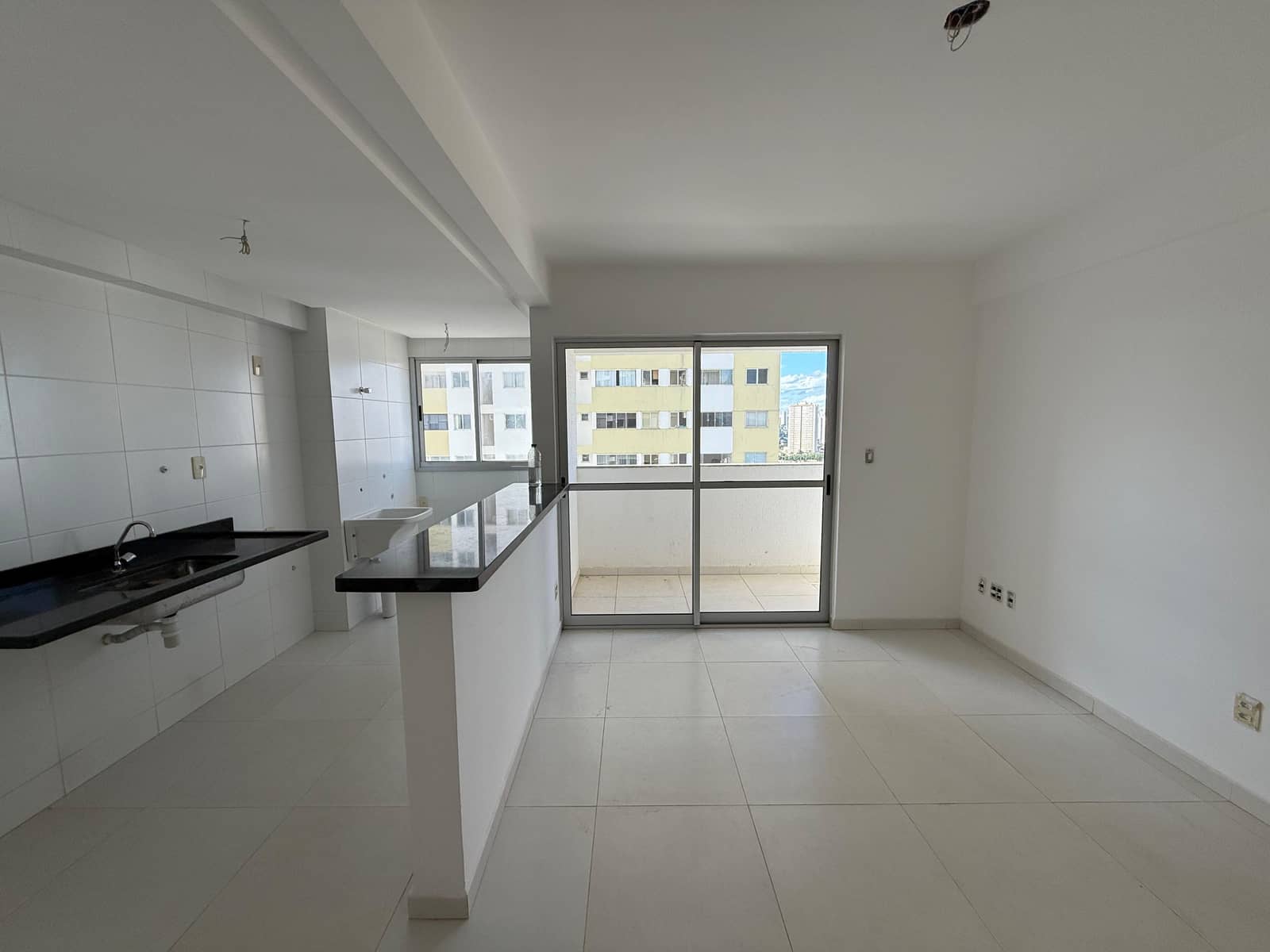 Apartamento 3 quartos, 1 suíte na VIla Rosa em Goiânia.