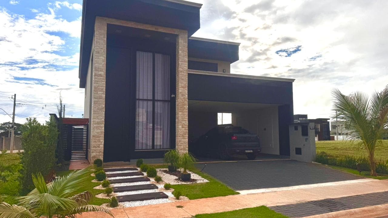 🏡 SOBRADO ALTO PADRÃO À VENDA – PARQVILLE QUARESMEIRA