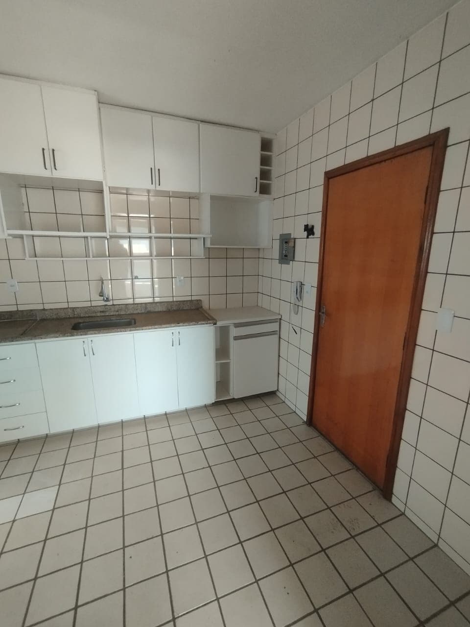 Apartamento à venda no Edifício Residencial Seville – Jardim América, Goiânia