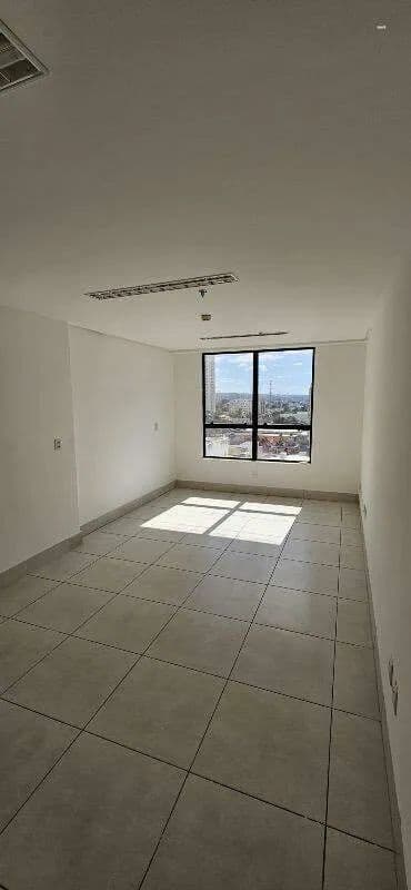 Sala Comercial de 78,5 m² à Venda ou Locação – Av. T-7, Goiânia
