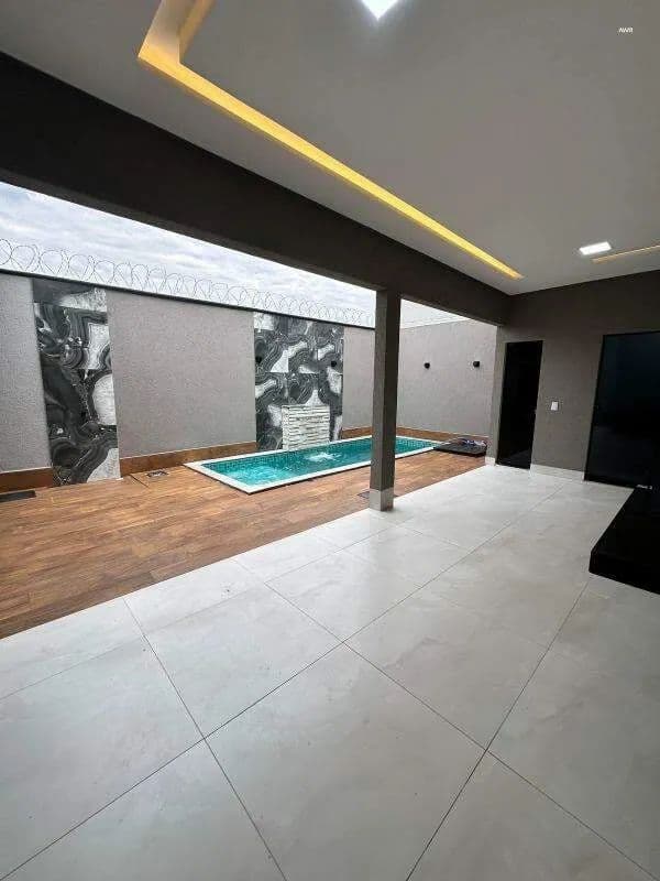 CASA 3 QTOS SUITE MASTER C CLOSET COM PISCINA AQUECIDA, VARANDA GOURMET