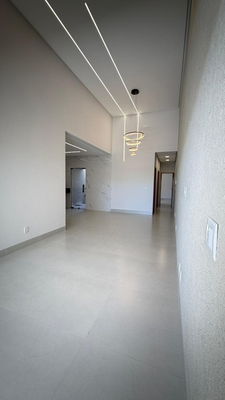 CASA 3 QTOS COM AREA GOURMET PRIVATIVA COM PISCINA E CHURRASQUEIRA