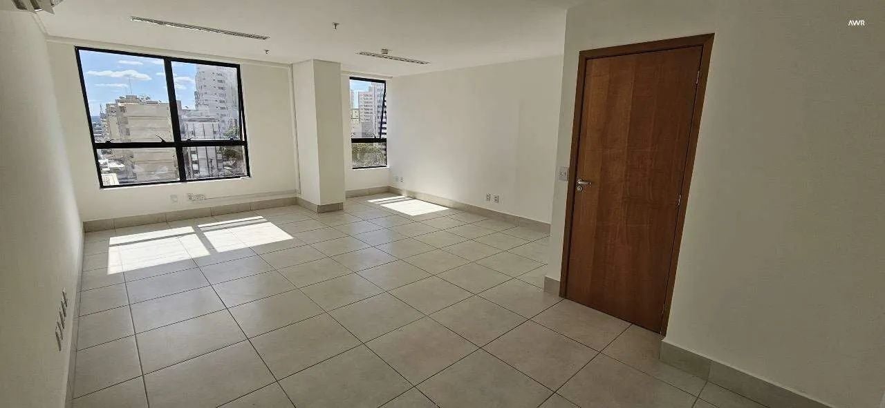 Sala Comercial 701 – 78,50 m² no Lourenço Office | Venda ou Locação