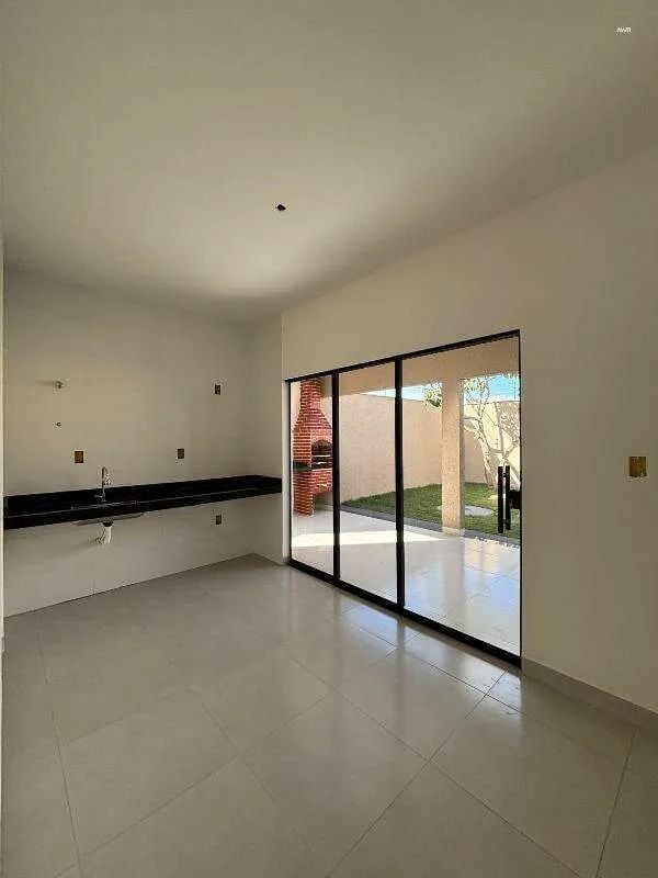 Casa à Venda 2 Quartos (1 Suíte) - Parque Ibirapuera